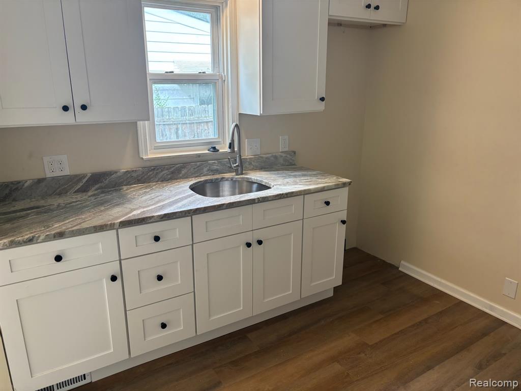 4457 1st Street, Wayne, MI 48184 — Photo 6