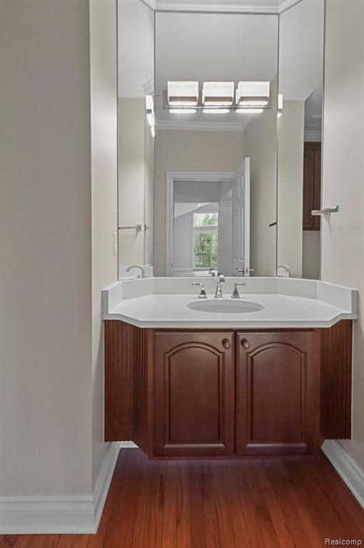 71 BURNIAH Lane, Lake Orion, MI 48362 — Photo 11