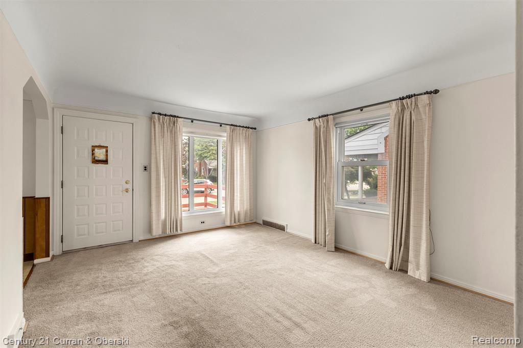 9881 Quandt Avenue, Allen Park, MI 48101 — Photo 3