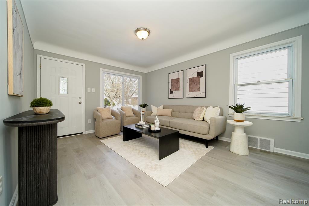 750 E Hayes Avenue, Hazel Park, MI 48030 — Photo 11