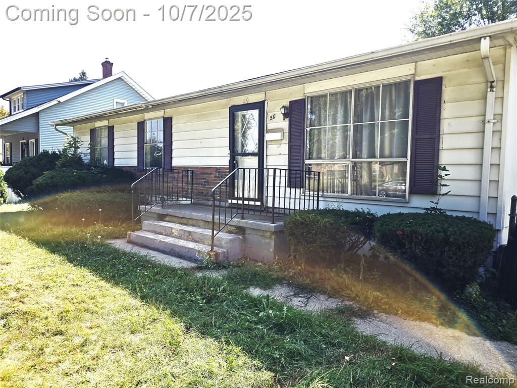 50 Michigan Street, Mount Clemens, MI 48043 — Photo 2