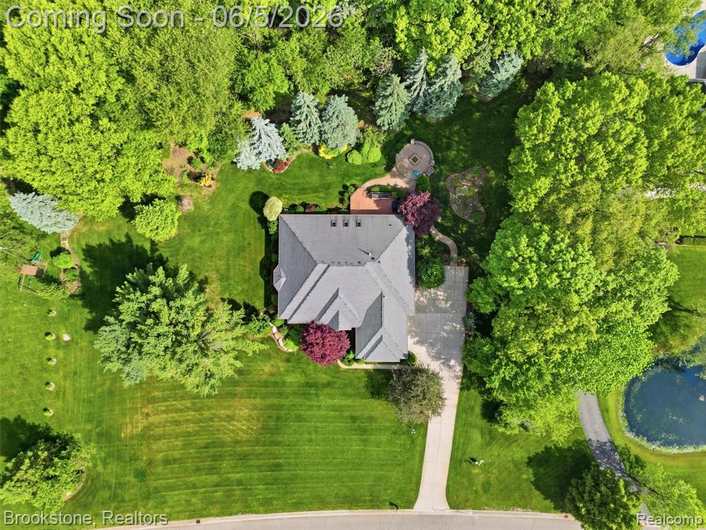 9523 Quail Ridge Run, Brighton, MI 48114 — Photo 7