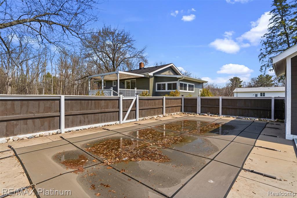 11124 White Lake Road, Fenton, MI 48430 — Photo 7
