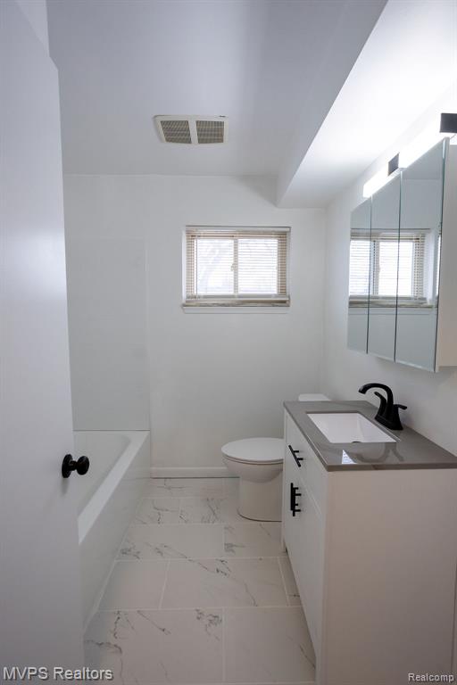 18062 Ash Avenue, Eastpointe, MI 48021 — Photo 10