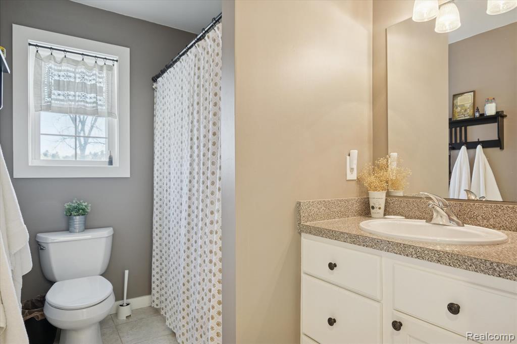 7050 Dibrova Drive, Brighton, MI 48116 — Photo 25