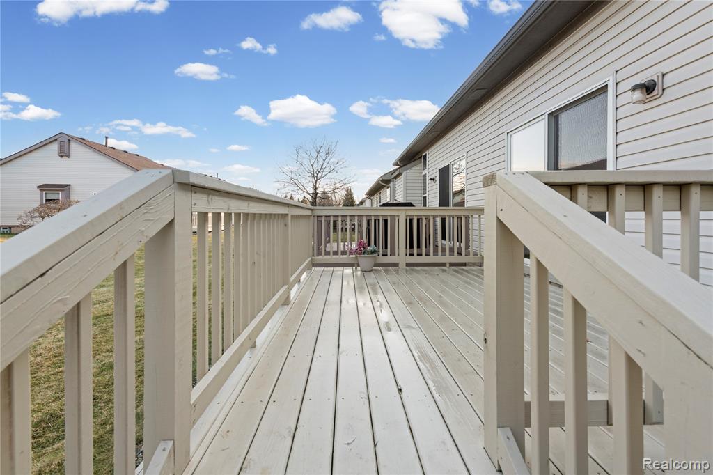 42430 Park Ridge Way, Clinton Twp, MI 48038 — Photo 33