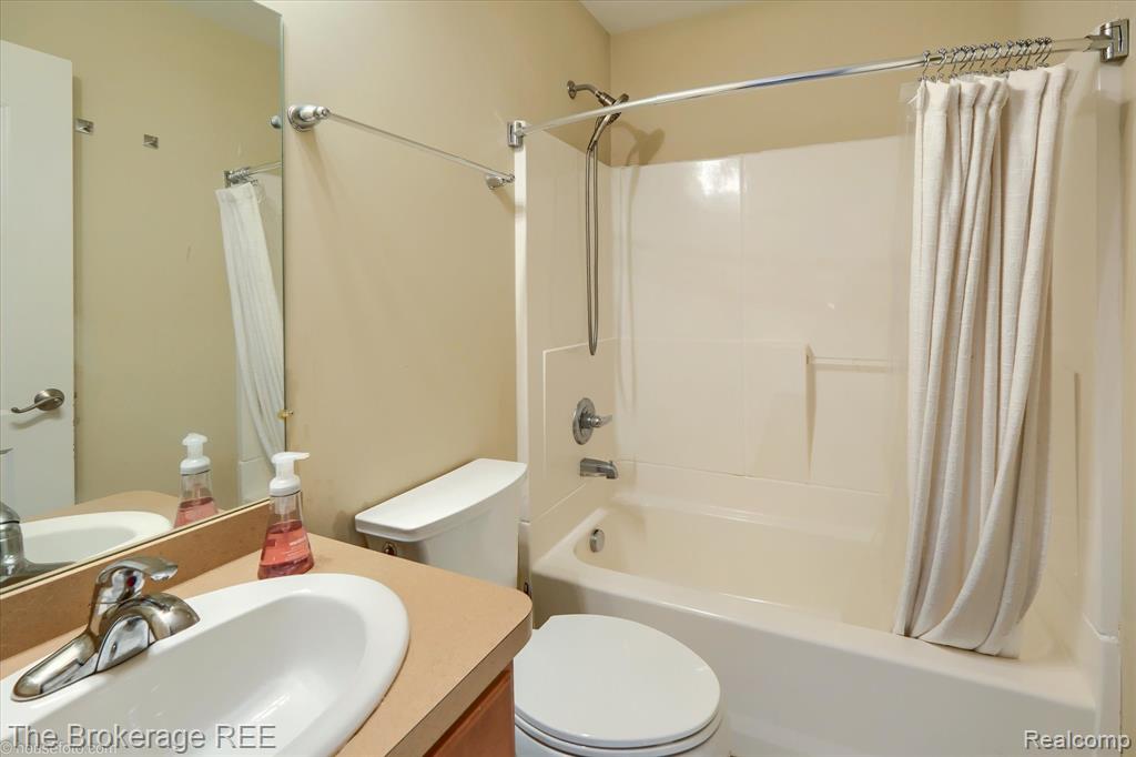 2880 Kipling Avenue, Berkley, MI 48072 — Photo 32