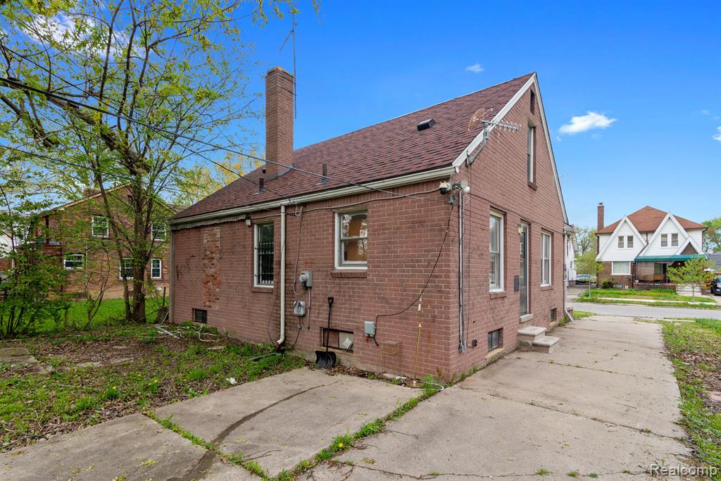 4399 COURVILLE Street, Detroit, MI 48224 — Photo 19