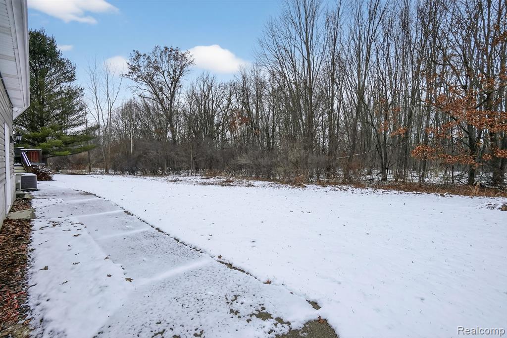 5099 Shields Road, Holly, MI 48442 — Photo 7