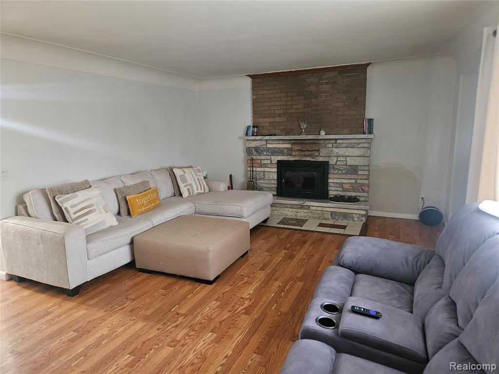 3179 Gehring Drive, Flint, MI 48506 — Photo 2