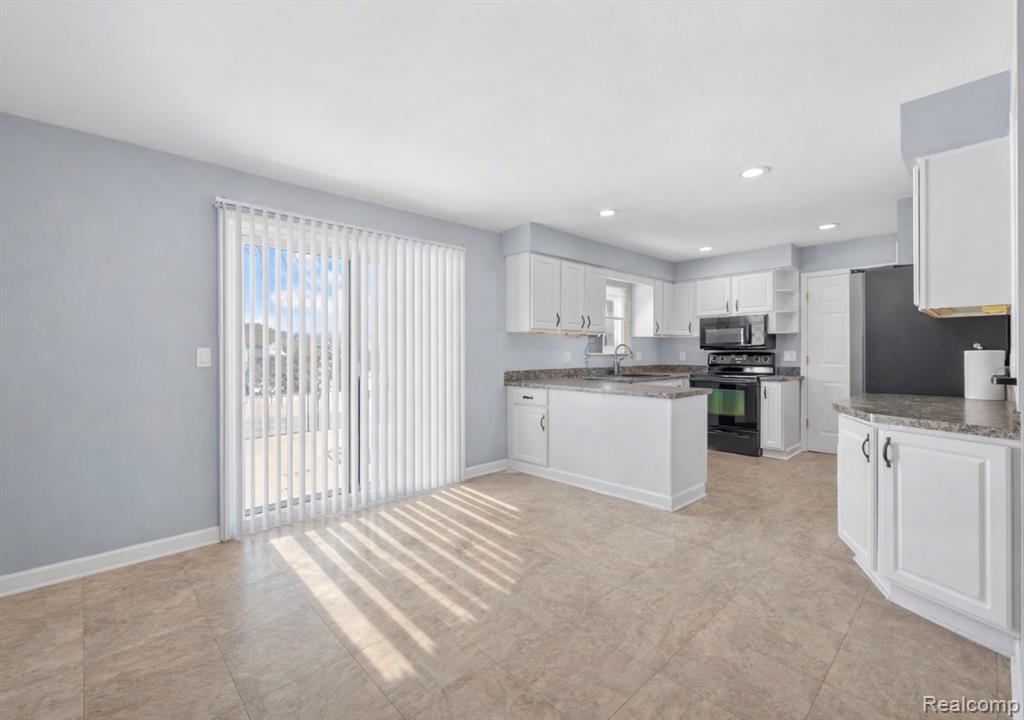 47848 CARD Road, Macomb, MI 48044 — Photo 12