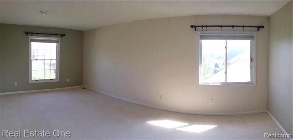 475 Dorchester Way, Milford, MI 48381 — Photo 9