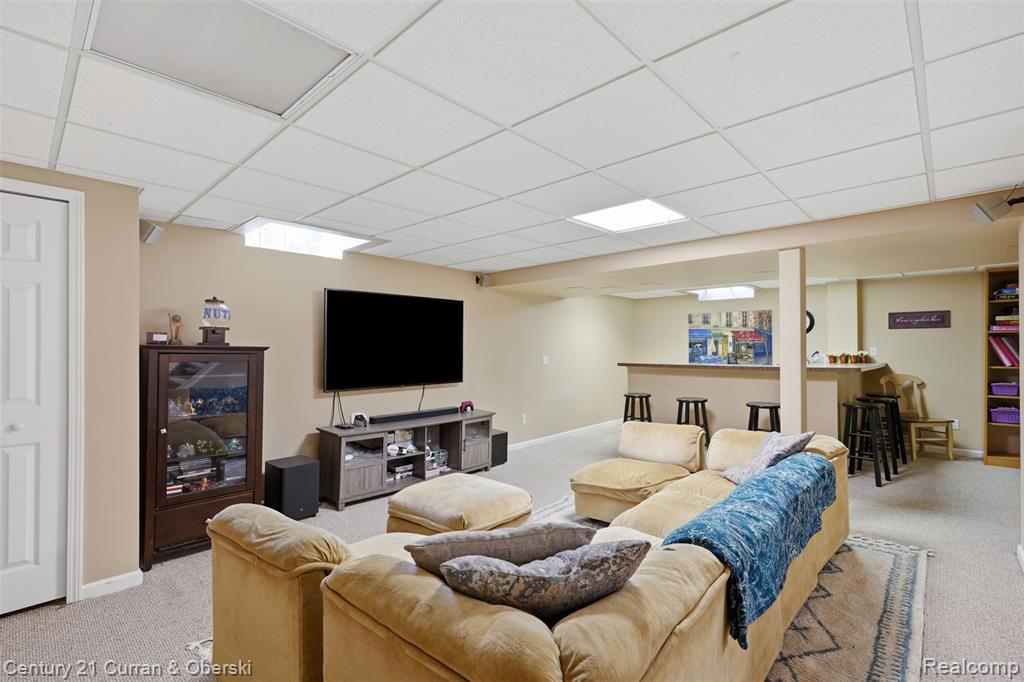 47008 Cider Mill Drive, Novi, MI — Photo 38