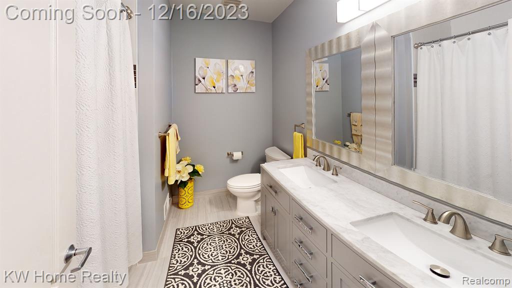 190 WINDING Brook, Commerce Twp, MI 48390 — Photo 18