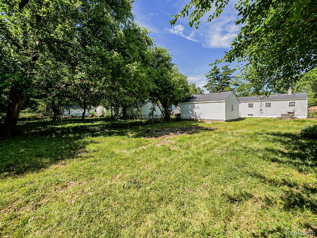 17424 Salem Street, Detroit, MI 48219 — Photo 17