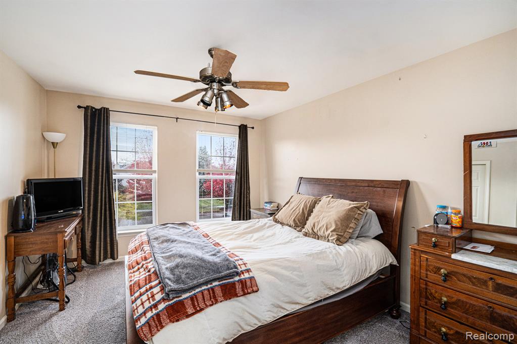 8381 Oxford Lane, Grand Blanc, MI 48439 — Photo 24