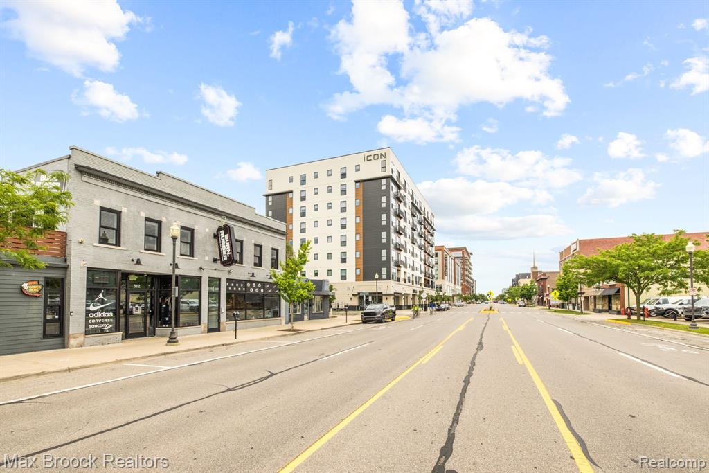 510 N Main St, Royal Oak, MI 48067 — Photo 16