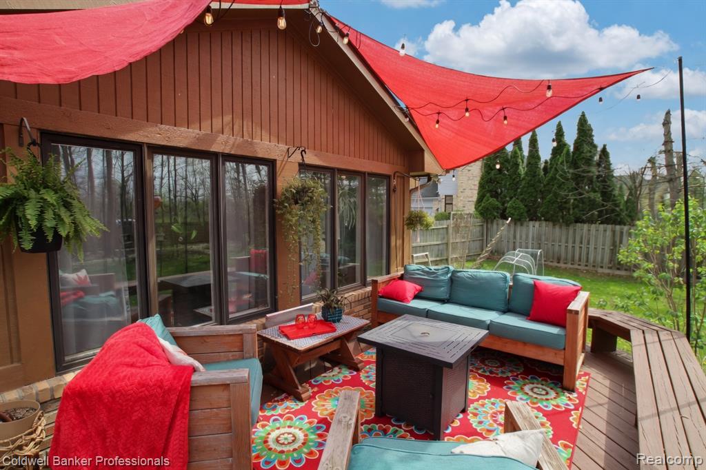 1345 Kings Pointe Road, Grand Blanc, MI 48439 — Photo 13