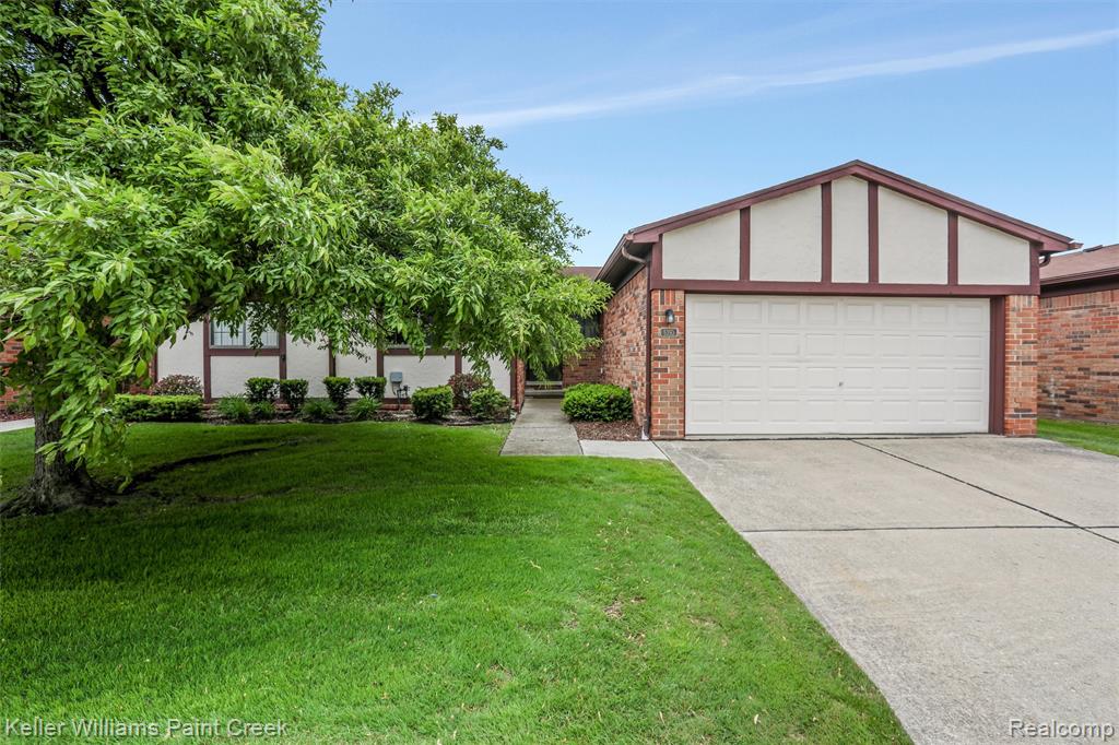 5350 Christi Drive, Warren, MI 48091 — front exterior