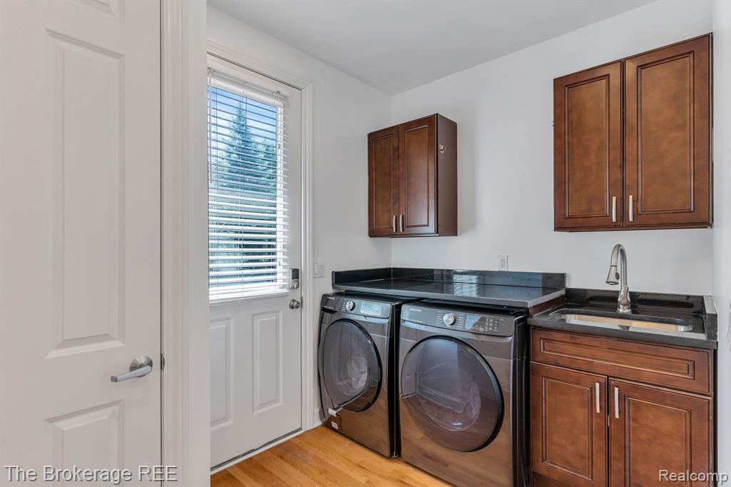 6995 HAWK WOODS Court, West Bloomfield, MI — Photo 23