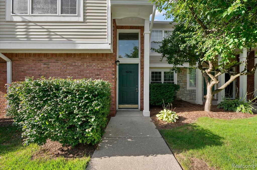 56150 Chesapeake Trail, Shelby Twp, MI 48316 — Photo 3