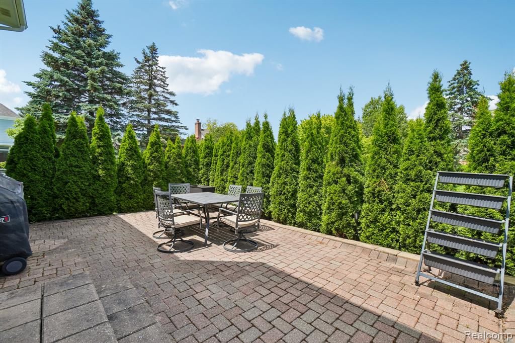 45896 Lathum Drive, Novi, MI — Photo 52