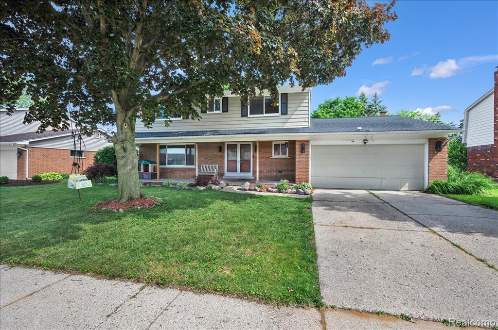 16625 Monticello Drive, Clinton Twp, MI 48038