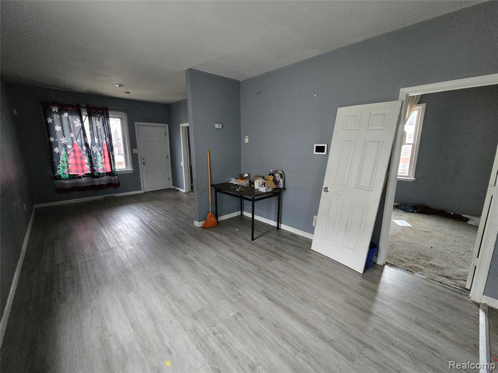 8976 McClellan Street, Detroit, MI 48213 — Photo 44