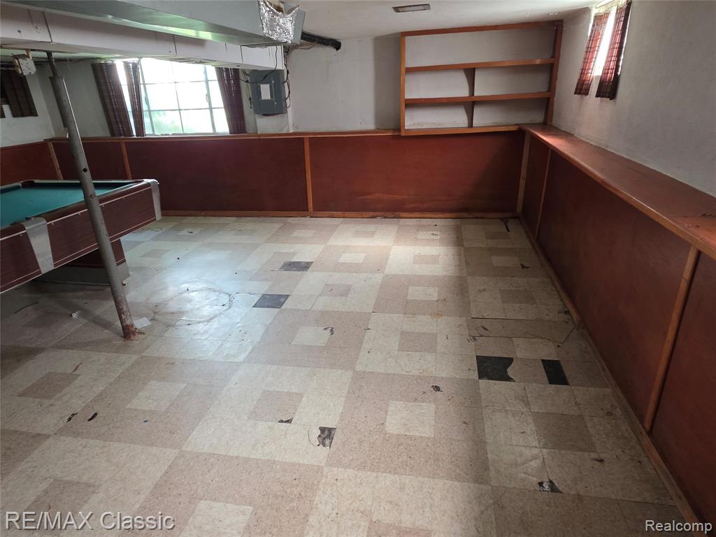 952 Lakeview Street, Waterford, MI 48328 — Photo 30