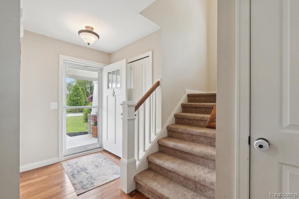 8378 MEADOW CREEK Lane, Pinckney, MI 48169 — Photo 5