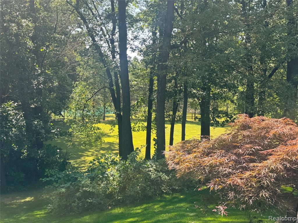 860 Galahad Drive, Ortonville, MI 48462 — Photo 69