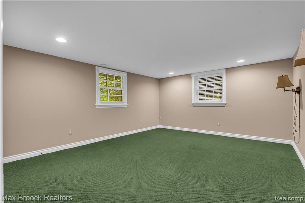 6287 Thorncrest Drive, Bloomfield Hills, MI 48301 — Photo 57