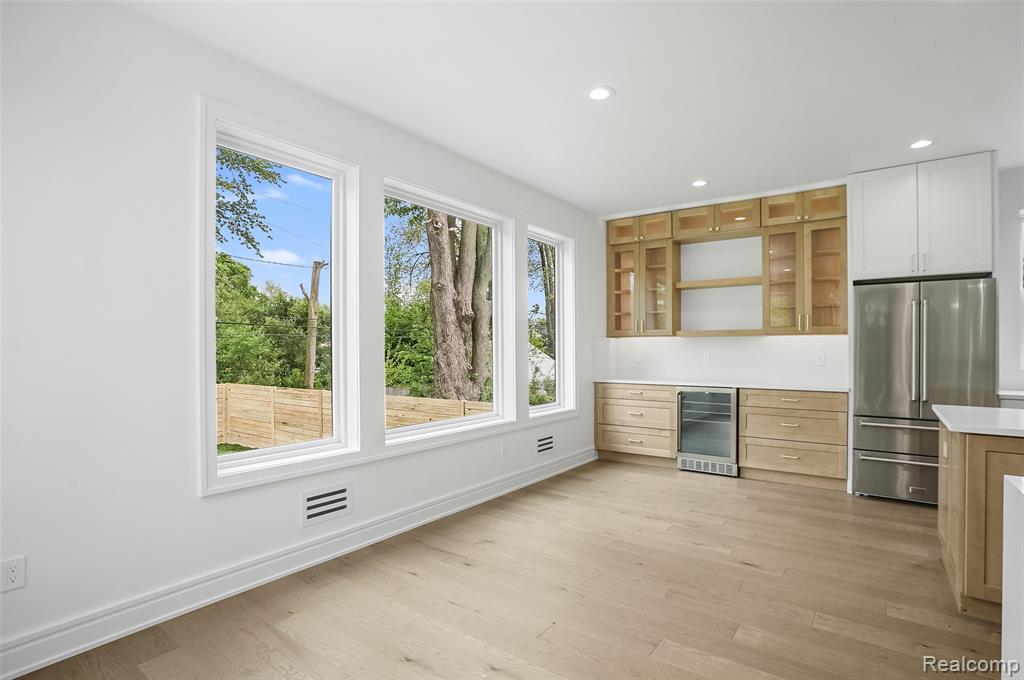 4112 ELMHURST Avenue, Royal Oak, MI 48073 — Photo 24