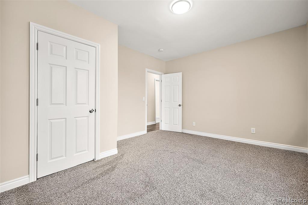 2080 Gladstone Street, Detroit, MI 48206 — Photo 43