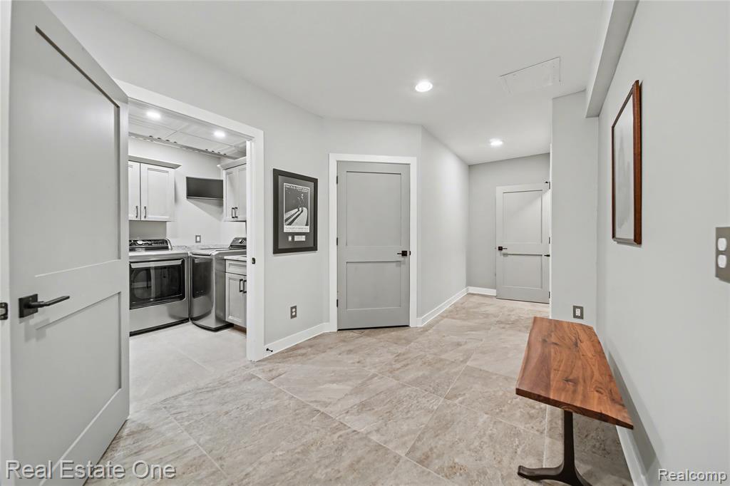 3616 Bay Harbor Drive, Brighton, MI 48114 — Photo 33