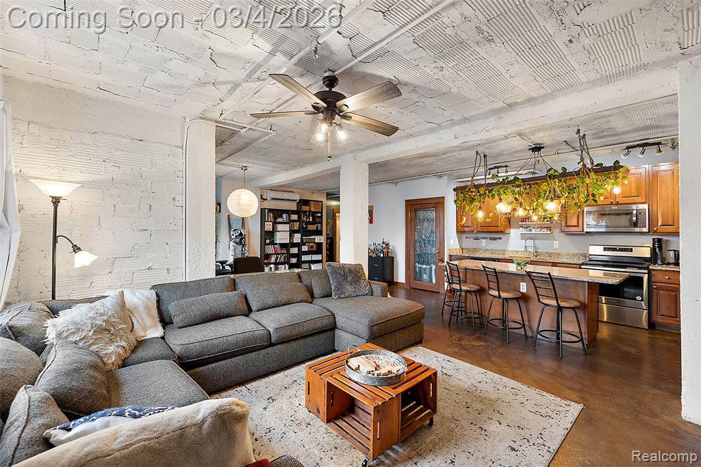 78 Watson Street, Detroit, MI 48201 — Photo 13