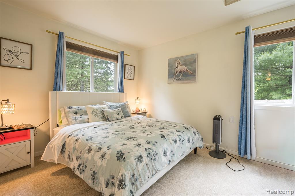 945 N Hockaday Road, Gladwin, MI 48624 — Photo 8
