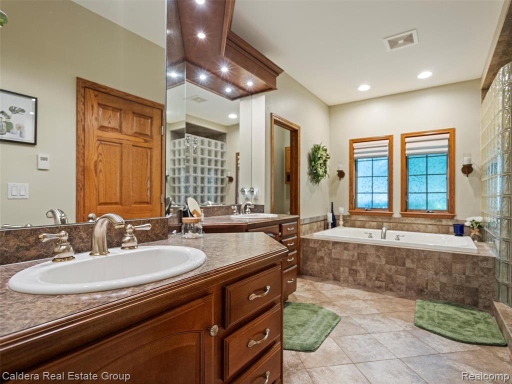 4416 Medford Hill Drive, Metamora, MI 48455 — Photo 25