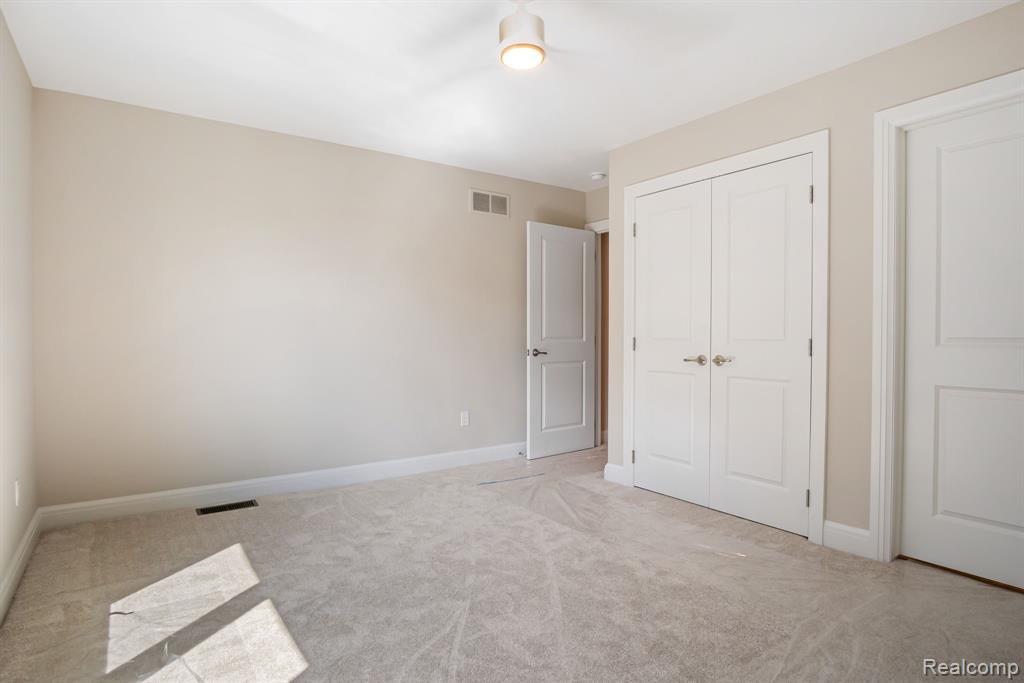 57325 Meadowridge Drive, Washington, MI — Photo 42
