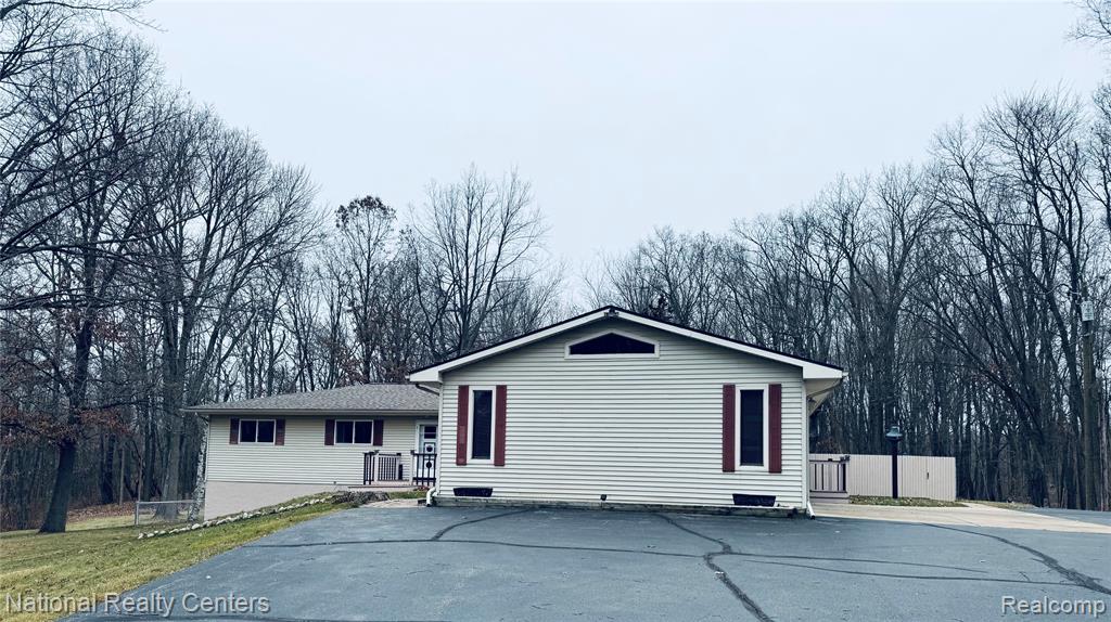 11720 Andersonville Road, Davisburg, MI 48350 — Photo 2