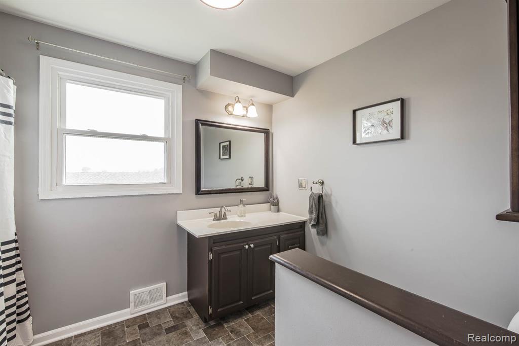 2936 Brown City Road, Imlay City, MI 48444 — Photo 39