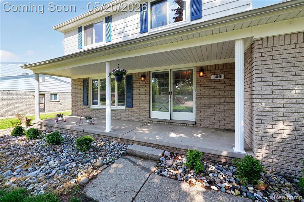 38010 John P Street, Clinton Twp, MI 48036 — Photo 8