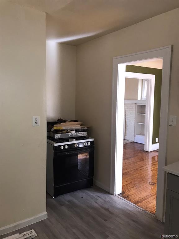 7137 TUXEDO Street, Detroit, MI 48204 — Photo 31