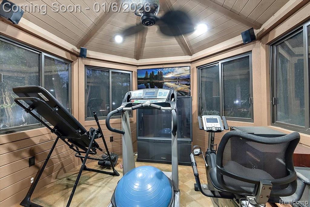 7310 Sandy Creek Lane, Bloomfield Hills, MI 48301 — Photo 55