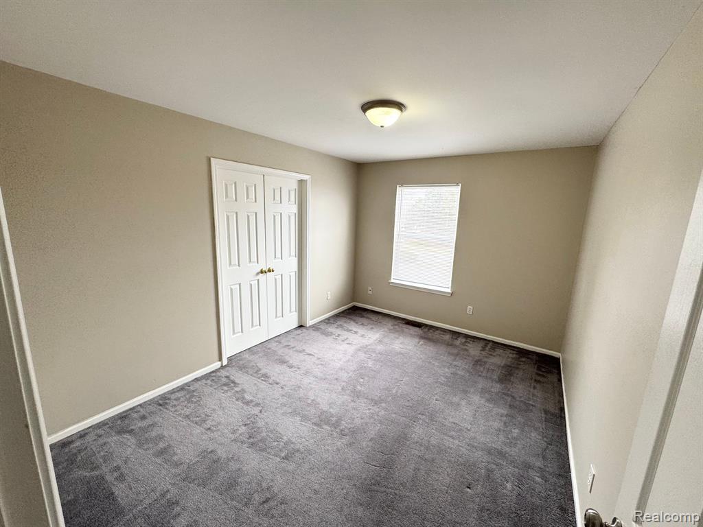 5144 HICKORY POINTE Boulevard, Ypsilanti, MI 48197 — Photo 18