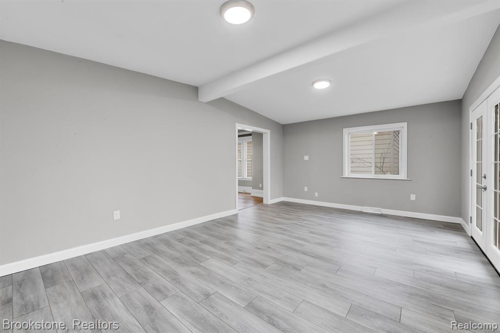 47 SUMMIT Street, Pontiac, MI 48342 — Photo 10