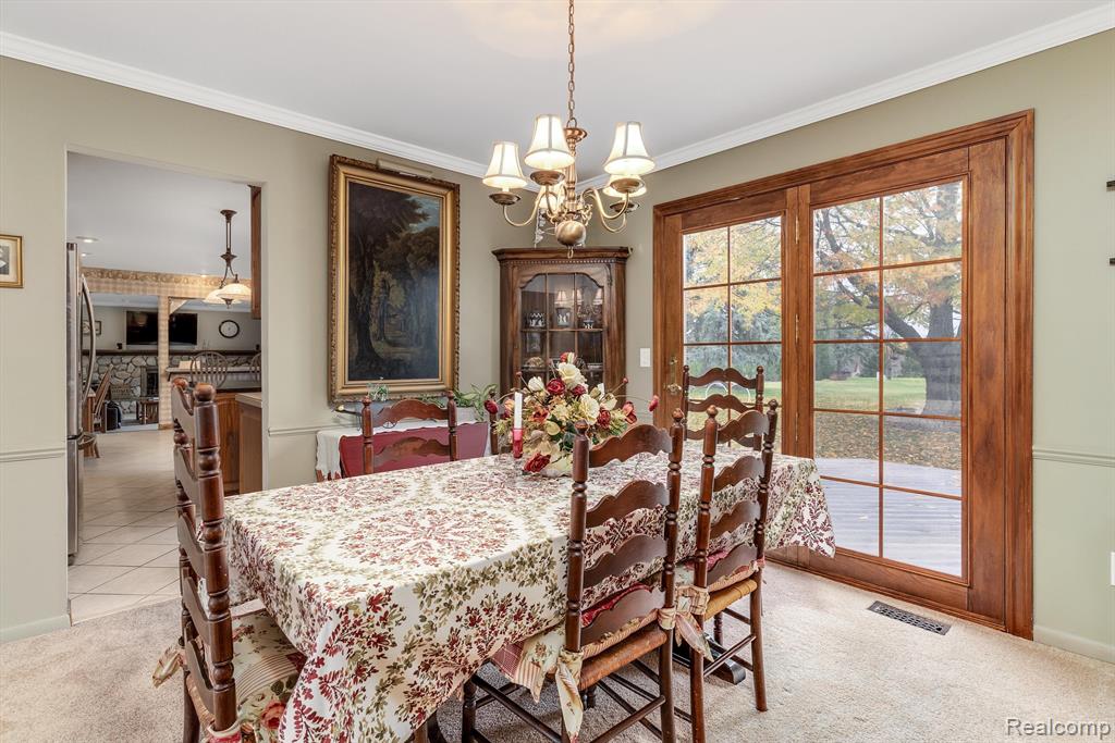 682 Heritage Lane S, Rochester Hills, MI 48309 — Photo 11