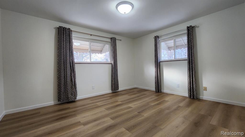 45251 CUSTER Avenue, Utica, MI 48317 — Photo 21
