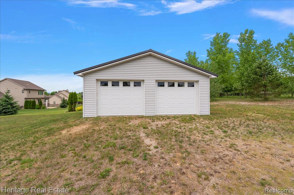 5222 Coulter Lake Boulevard, Clarkston, MI 48348 — Photo 4