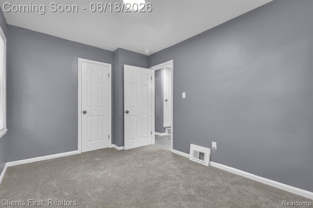 19963 Goulburn Street, Detroit, MI 48205 — Photo 15